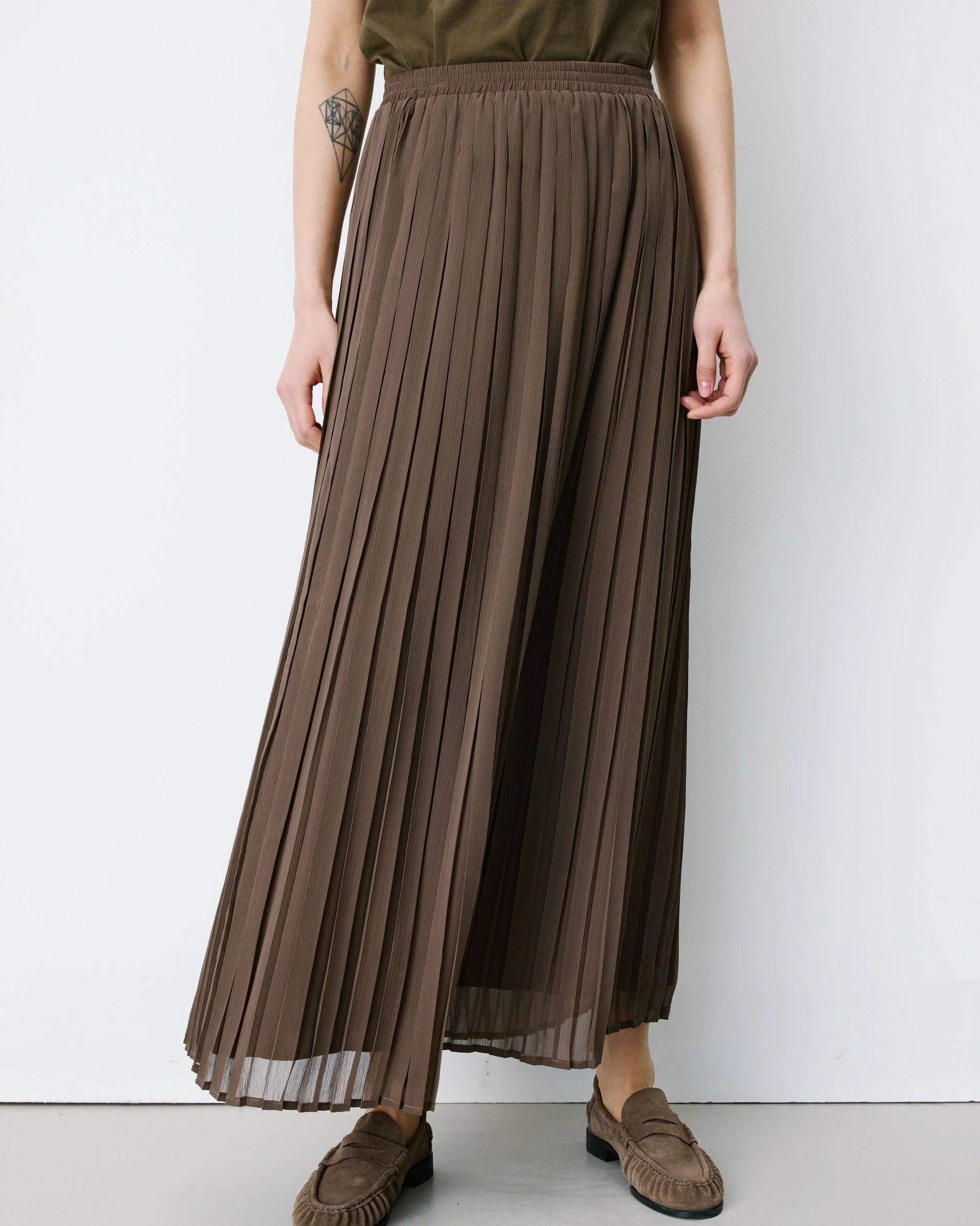 Kaki Pleated Maxi Skirt