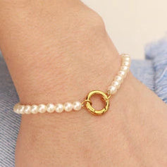 Bracelet Glass Pearls Charm Keeper